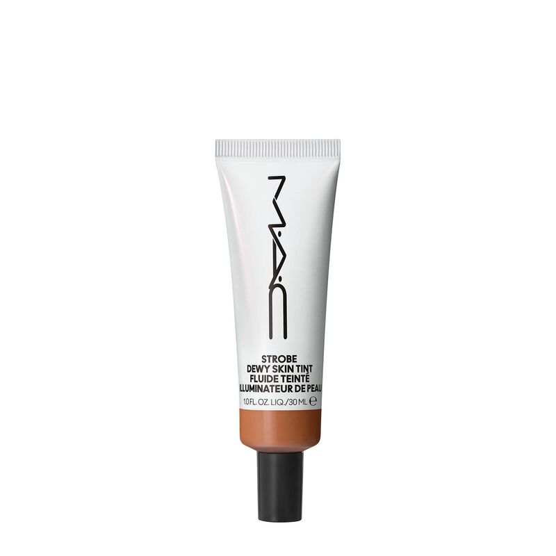 M.A.C Strobe Dewy Skin Tint image number 24